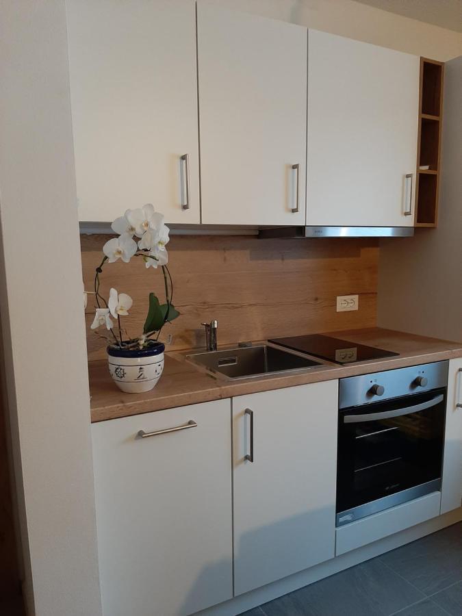 רצ'ינס Apartment Anna מראה חיצוני תמונה