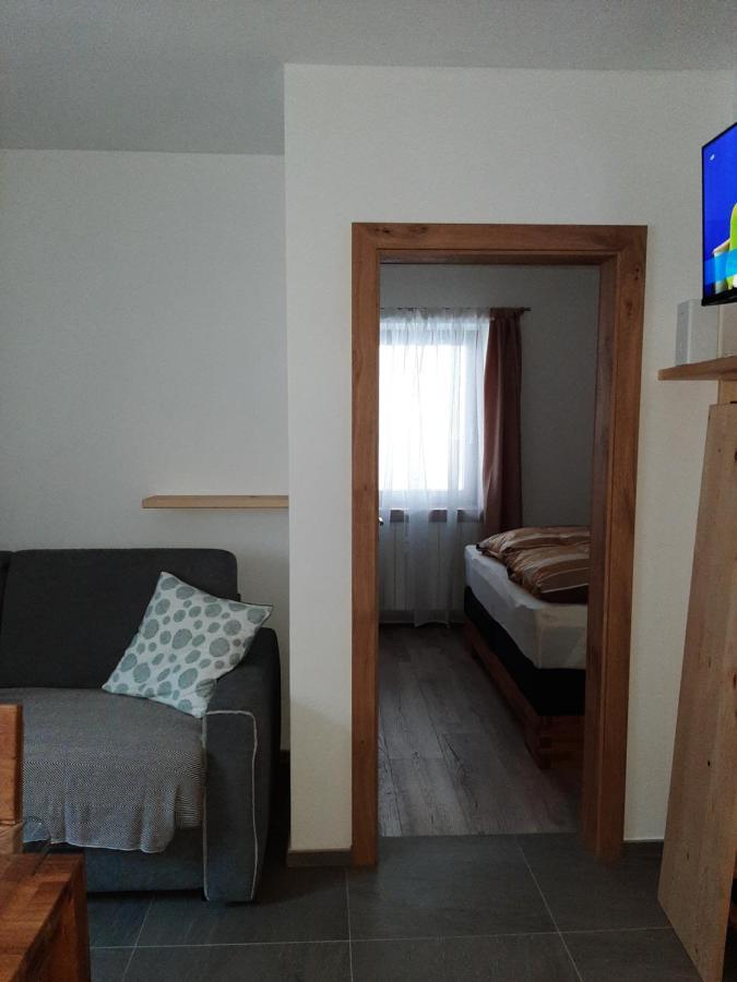רצ'ינס Apartment Anna מראה חיצוני תמונה